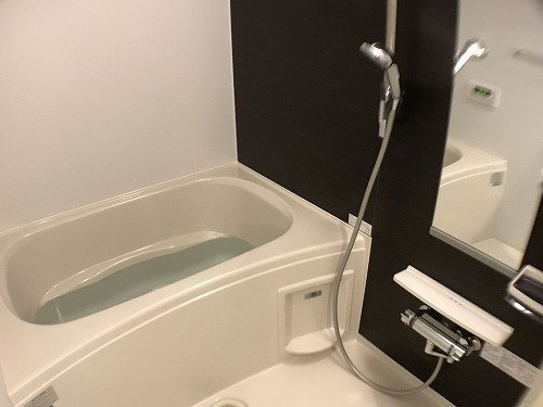 パティオの浴室