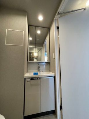 RELUXIA墨田東向島の独立洗面台