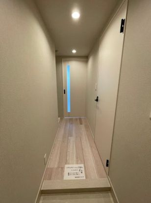 RELUXIA墨田東向島の玄関