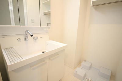  | S＆T Grace Square（ｴｽ＆ﾃｨ ｸﾞﾚｰｽ ｽｸｴｱ） | 103 洗髪洗面化粧台