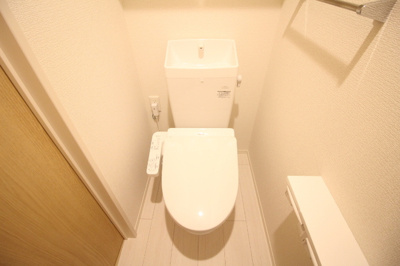  | S＆T Grace Square（ｴｽ＆ﾃｨ ｸﾞﾚｰｽ ｽｸｴｱ） | 103 温水洗浄暖房便座