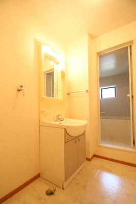 【独立洗面台】 | ヴェルドミール春日 | 洗面室