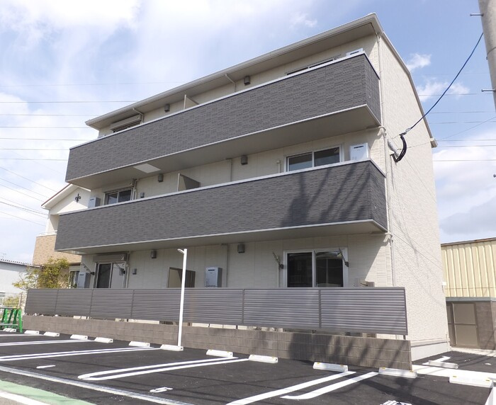 エレガンス内橋の駐車場|駐車場