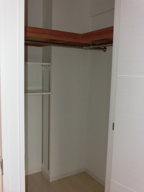 大阪市中央区安堂寺町２丁目の賃貸マンションの収納