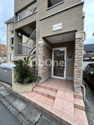 【エントランス】 | リヴィエール八幡