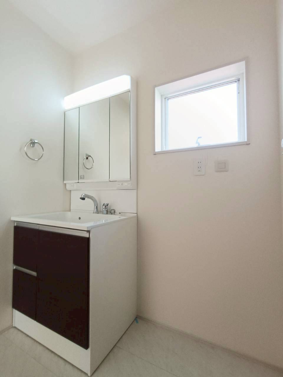 吉川市　上内川　新築戸建　全2棟の浴室|施工例です