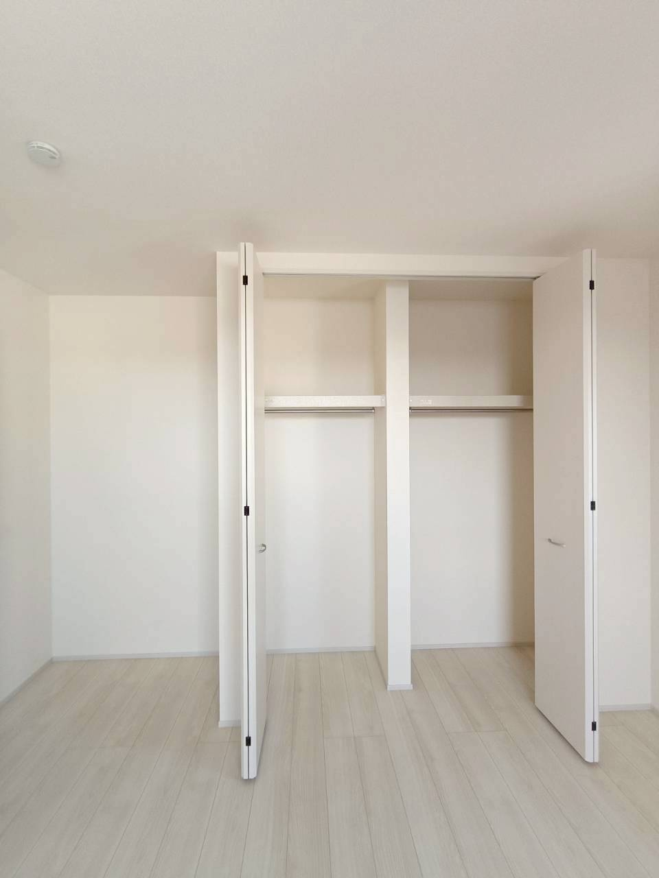 吉川市　上内川　新築戸建　全2棟の収納|施工例です