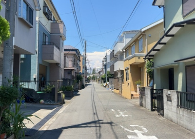 【展望】 | レサージュ相模原壱番館 | 眺望を気にして物件を探す場合、前面に建物が建っていないか現地で確認しましょう！前面に建物があると景色はもちろん、日当たりや風通しにも影響が出てきます。住んだ時のことを想像しながら現地見学をしましょう。