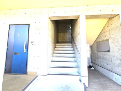 【エントランス】 | ハウズ坂口 | 建物の内部です