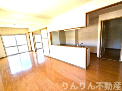 【居間・リビング】 | ハウズ坂口 | 居間です