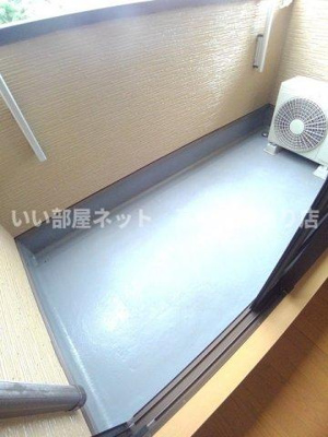 【バルコニー】 | ロイヤルガーデンハイツＢ