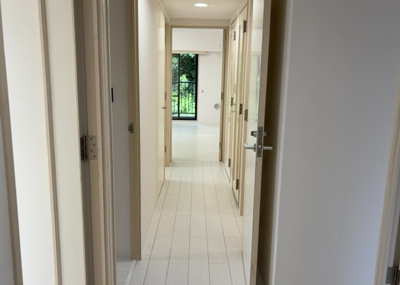 【内装】 | 八王子北野台パークホームズ | 内装はとにかくおしゃれなものがいい！と選ぶ前に、まず住んだ後のことを想像してみましょう。住んでみたらコンセントの位置が悪くて使いにくいなど出てきます。事前にどの家電をどこに置くか想定しておきましょう。