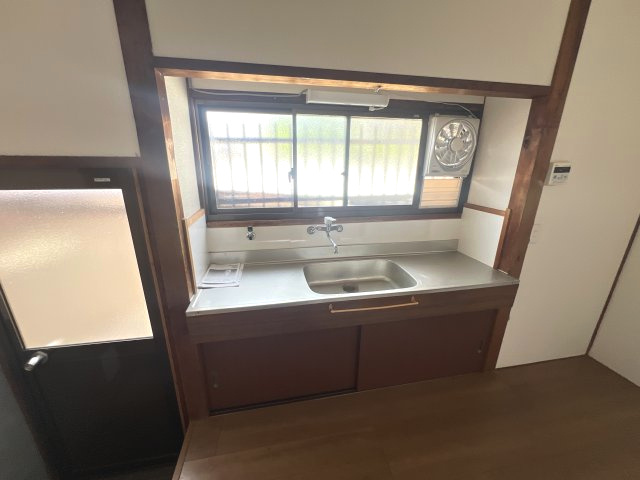 飾西井上貸家のキッチン