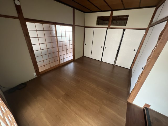 飾西井上貸家の居間・リビング