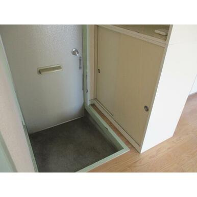 サンシャイン旭の玄関