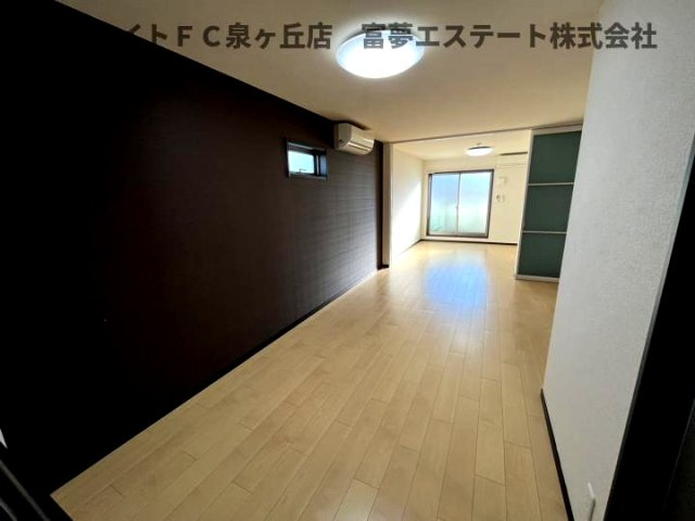 フジパレス諏訪ノ森Ⅴ番館の居間・リビング