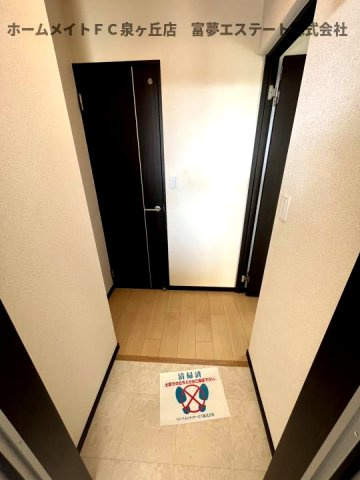 フジパレス諏訪ノ森Ⅴ番館の玄関