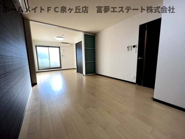 フジパレス諏訪ノ森Ⅴ番館の居間・リビング