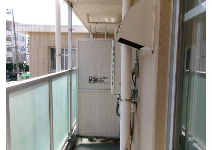 兵庫県公社　伊川谷（３）３号棟のバルコニー|外からの目が気にならないバルコニーで洗濯物が干せます