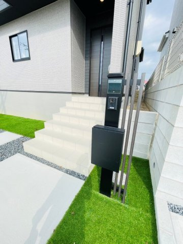 豊田市栄町　新築分譲住宅　全3棟　2号棟のその他|飽きのこないシンプルなデザインのポスト。