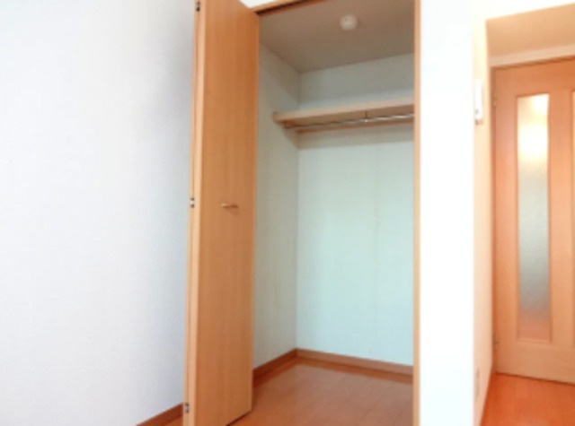 ハイツ東一津屋公輝の収納