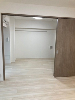 【洋室】 | S-RESIDENCE綾瀬rivie