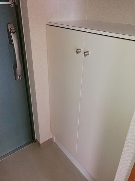 Casone asso(カゾーネアッソ)の玄関