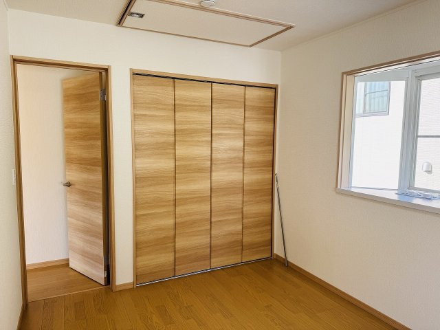 八王子市　加住町　中古戸建ての収納|～収納力の高いクローゼット完備～