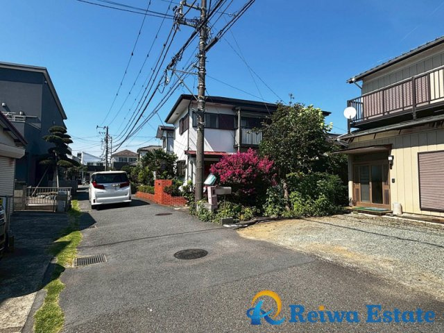 売地　茅ヶ崎市柳島1丁目の前面道路含む現地写真