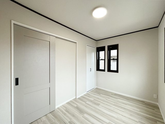 豊中市少路1丁目戸建ての洋室