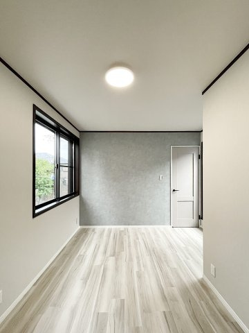 豊中市少路1丁目戸建ての洋室