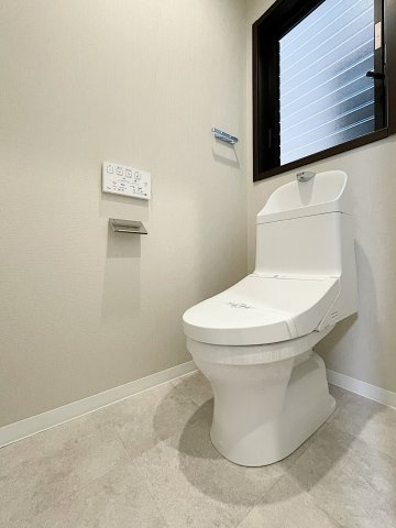 豊中市少路1丁目戸建てのトイレ