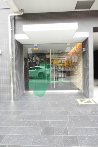 VIDA博多(ヴィーダ博多)のエントランス