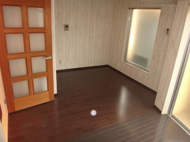 【洋室】ビューパレス越路