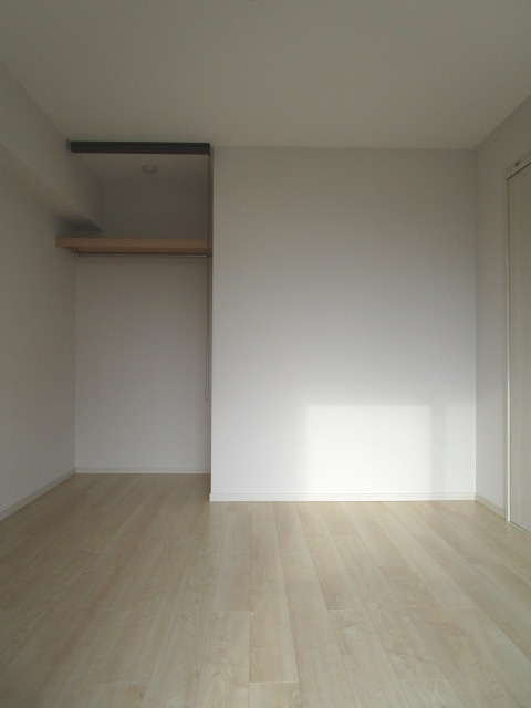 ＲＯＳＥ　ＪＡＭの寝室|風通しも良い寝室です☆