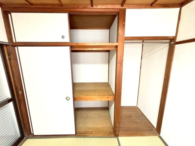 楠風台1丁目借家の収納