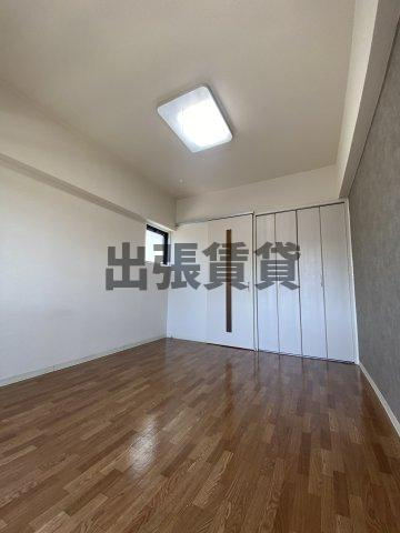 仲介手数料0円！！エスポア庄内緑地の洋室