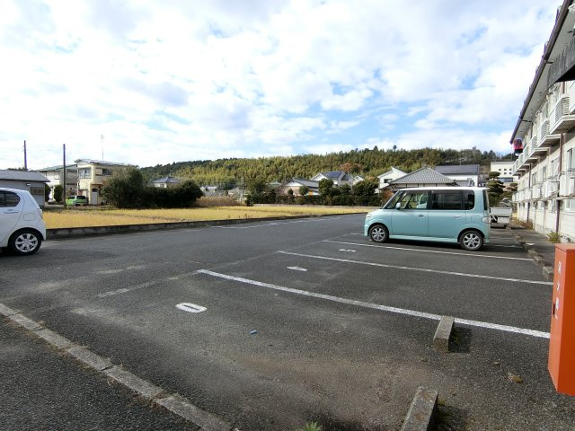 コンフォートⅡの駐車場