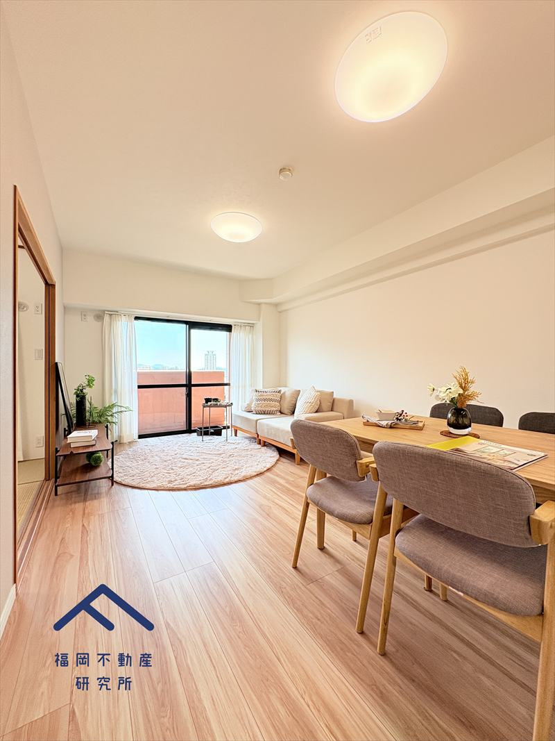 JGMヴェルデ室見の居間・リビング