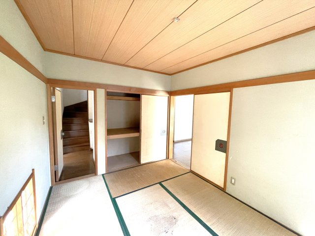 松尾町高富売り戸建ての和室