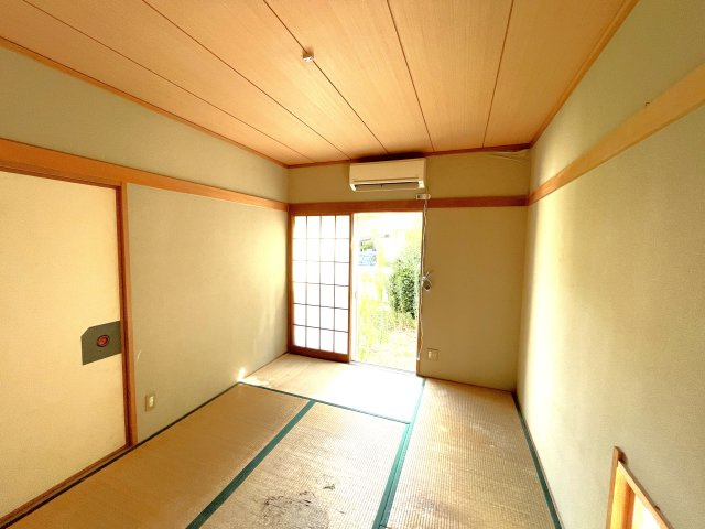 松尾町高富売り戸建ての和室