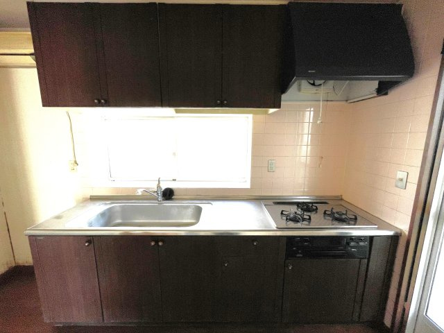 松尾町高富売り戸建てのキッチン