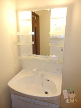 アヴェニューＫ＆Ｋの洗面所|洗面