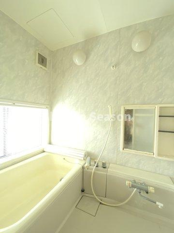 【浴室】 | キレイな水廻りのお住まいです。
ぜひ細部までご内見下さい♪