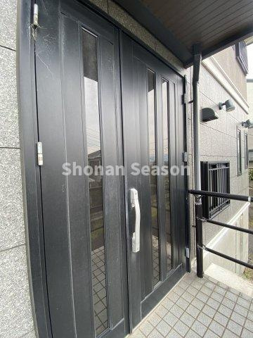 【玄関】 | 小田厚「平塚IC」まで約３分！
お出かけも楽しみなりそうですね♪