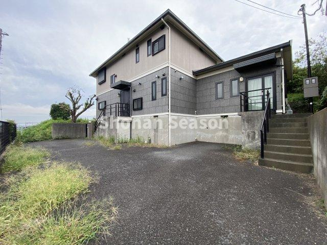 【外観】 | 1Fに事務所があり、店舗兼住宅としてもご利用可能です♪