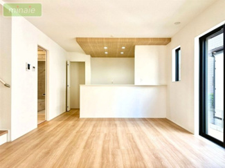 【居間・リビング】 | 当社で現地販売会開催中 水廻り集中型　大日　1号棟 | 現地（2026.01.08撮影）