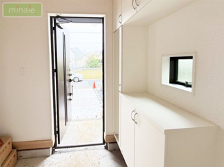 【居間・リビング】 | 当社で現地販売会開催中 水廻り集中型　大日　1号棟 | 現地（2025.10.26）