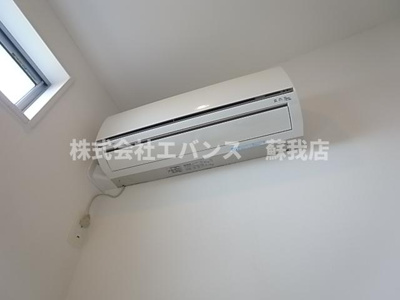 【設備】 | レフィナードカメオカ | エアコン完備で快適にお過ごしいただけます