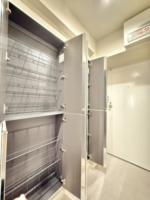 【収納】 | オリエント赤坂モートサイド | 収納棚です